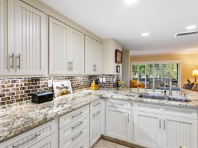 1109 Marine Way L2r, North Palm Beach FL 33408