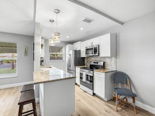 837 North Drive C, Delray Beach FL 33445