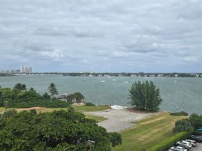 5600 N Flagler Drive 801, West Palm Beach FL 33407