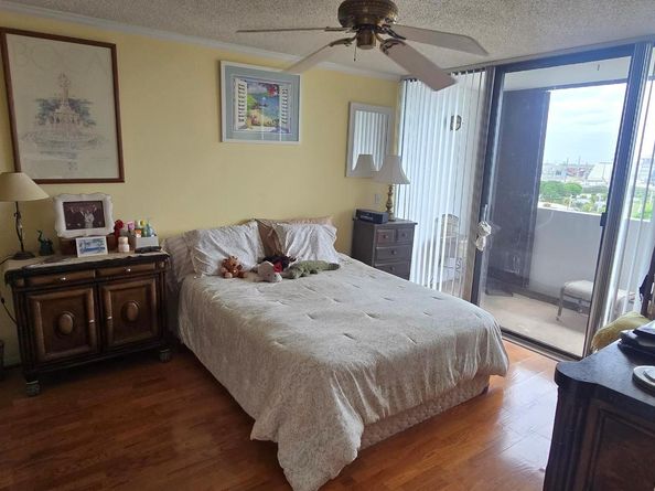 5600 N Flagler Drive 801, West Palm Beach FL 33407