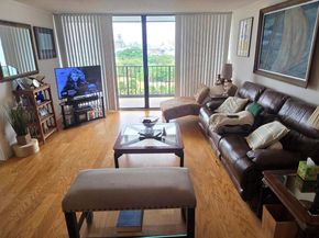 5600 N Flagler Drive 801, West Palm Beach FL 33407