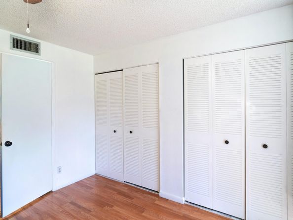 9061 Sunrise Lakes Blvd 109, Sunrise FL 33322