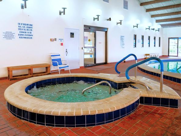 9061 Sunrise Lakes Blvd 109, Sunrise FL 33322