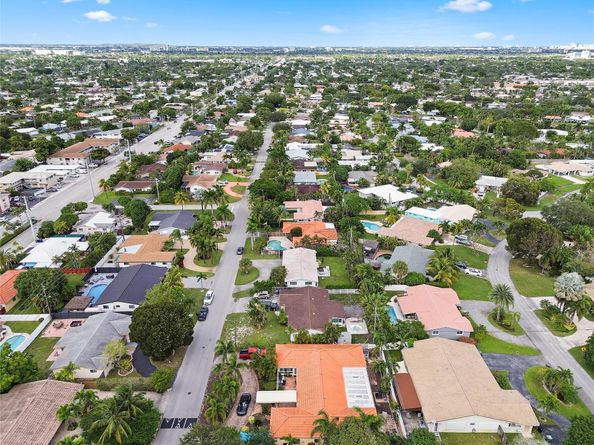 5160 NE 18TH Ter, Fort Lauderdale FL 33308