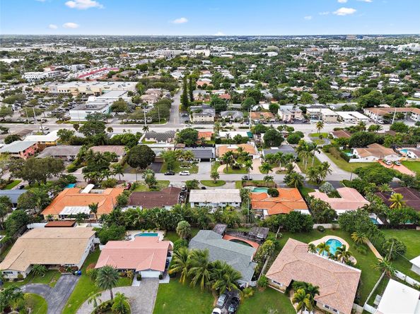 5160 NE 18TH Ter, Fort Lauderdale FL 33308