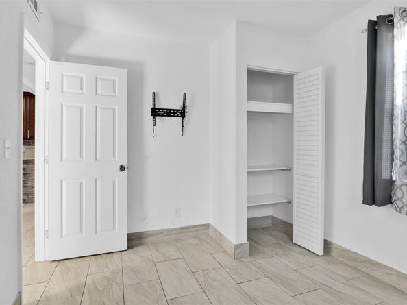 1814 NE 53rd Ct, Pompano Beach FL 33064