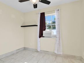 1814 NE 53rd Ct, Pompano Beach FL 33064