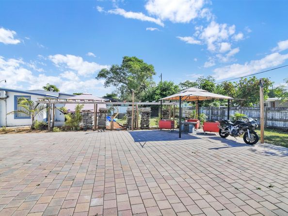 1814 NE 53rd Ct, Pompano Beach FL 33064