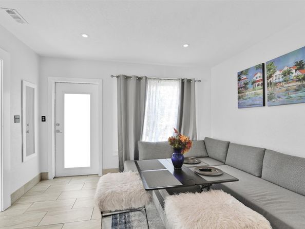 1814 NE 53rd Ct, Pompano Beach FL 33064