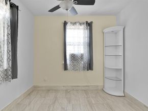 1814 NE 53rd Ct, Pompano Beach FL 33064