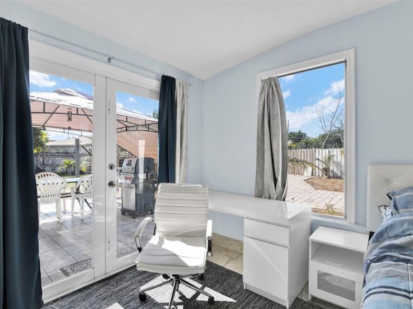 1814 NE 53rd Ct, Pompano Beach FL 33064