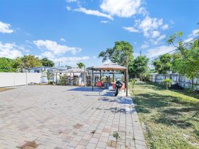 1814 NE 53rd Ct, Pompano Beach FL 33064