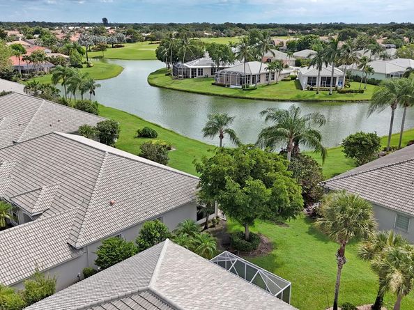 7955 Rockford Rd, Boynton Beach FL 33472