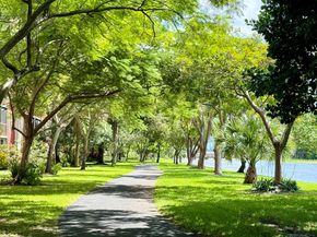 2202 S Cypress Bend Drive 101, Pompano Beach FL 33069