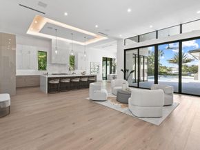 2085 Vitex Lane, North Palm Beach FL 33408