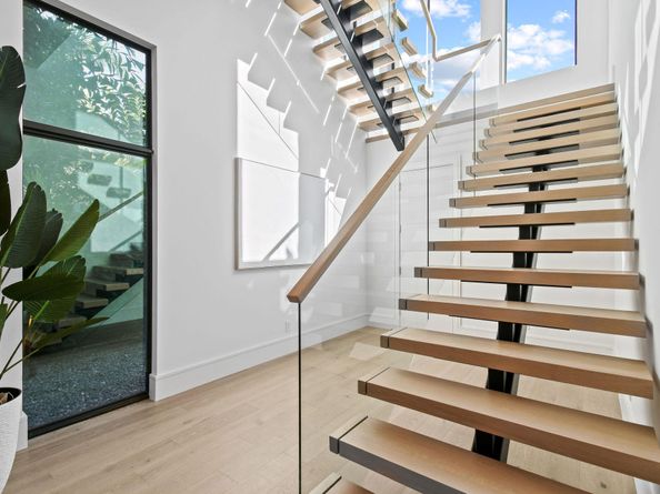 2085 Vitex Lane, North Palm Beach FL 33408