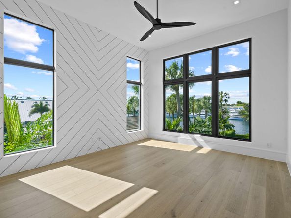 2085 Vitex Lane, North Palm Beach FL 33408