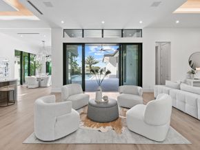 2085 Vitex Lane, North Palm Beach FL 33408