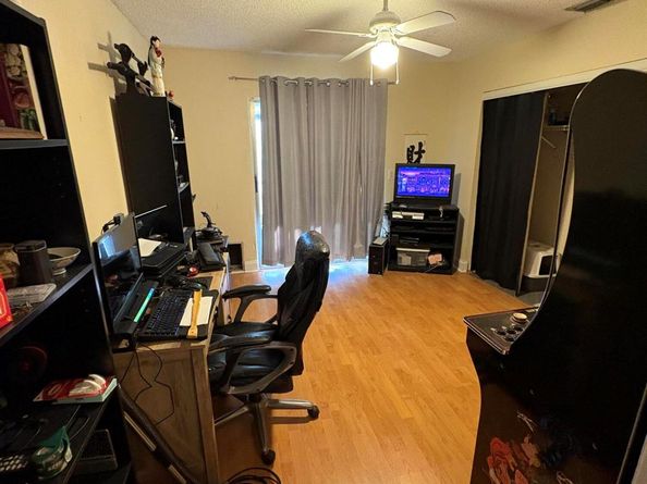 1011 SW 134th Avenue, Davie FL 33325