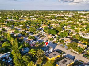 124/122 SW 8th Avenue, Delray Beach FL 33444