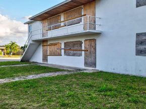 124/122 SW 8th Avenue, Delray Beach FL 33444