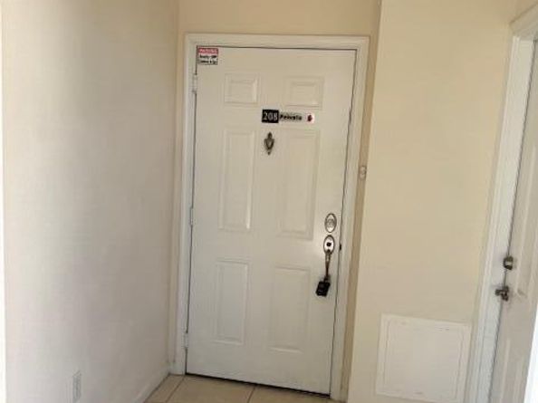 221 Greenwich Circle 208, Jupiter FL 33458