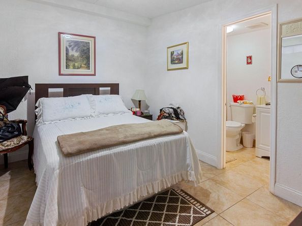 17211 SW 119th Ct, Miami FL 33177