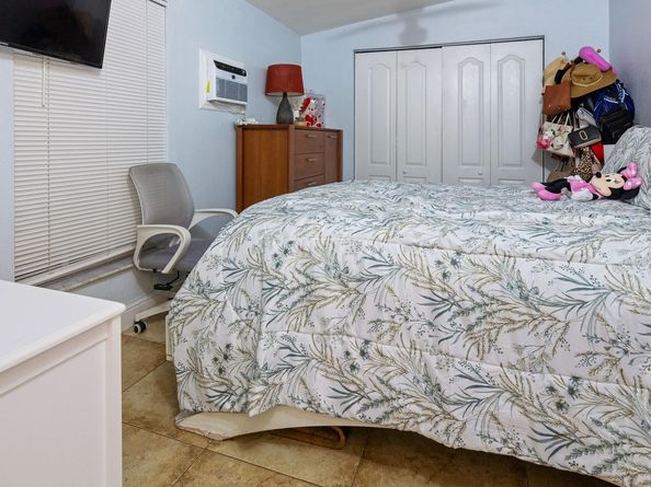 17211 SW 119th Ct, Miami FL 33177