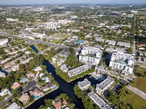 180 SE 4th Terrace, Pompano Beach FL 33060