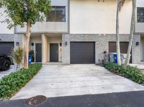 180 SE 4th Terrace, Pompano Beach FL 33060