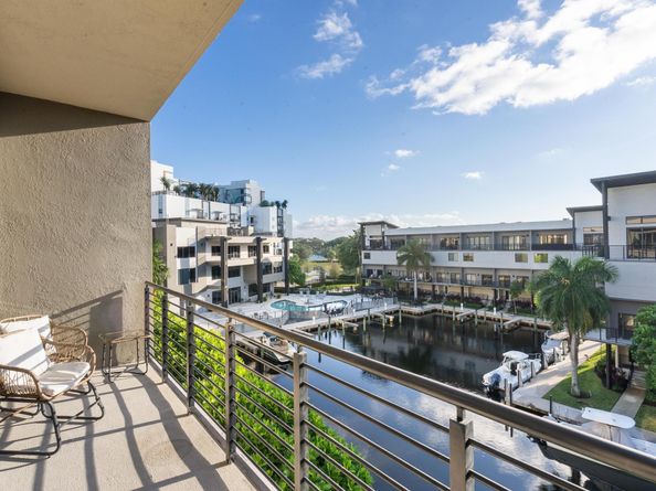 180 SE 4th Terrace, Pompano Beach FL 33060