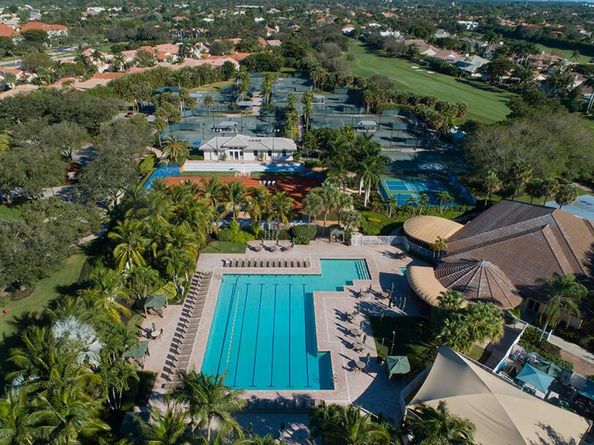 7370 Orangewood Lane 303, Boca Raton FL 33433