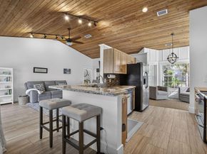 381 Park Forest Way, Wellington FL 33414