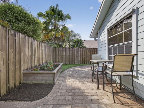 381 Park Forest Way, Wellington FL 33414