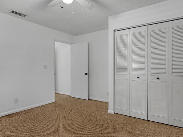 10404 Carmen Lane, Royal Palm Beach FL 33411