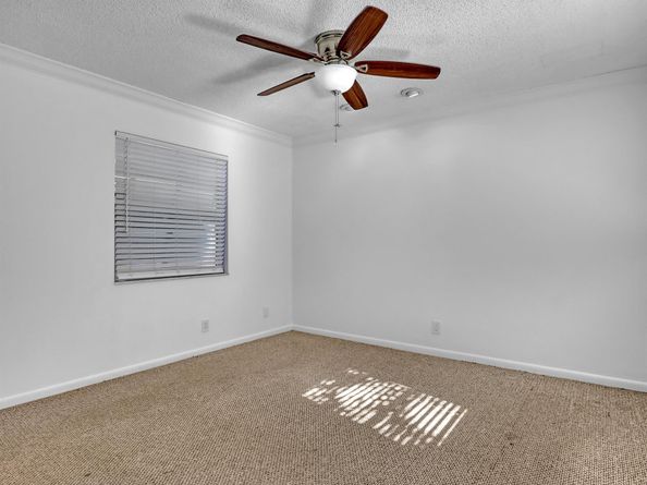 10404 Carmen Lane, Royal Palm Beach FL 33411