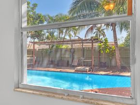 10404 Carmen Lane, Royal Palm Beach FL 33411