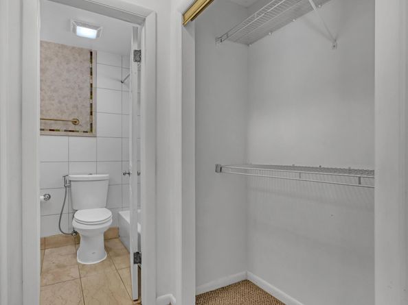 10404 Carmen Lane, Royal Palm Beach FL 33411