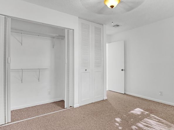 10404 Carmen Lane, Royal Palm Beach FL 33411