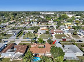 10404 Carmen Lane, Royal Palm Beach FL 33411