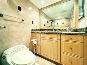 1024 Ashby D 1024, Deerfield Beach FL 33442