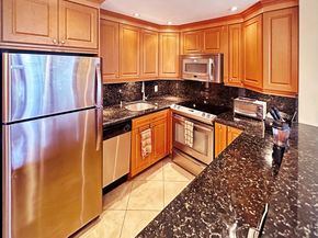 1024 Ashby D 1024, Deerfield Beach FL 33442