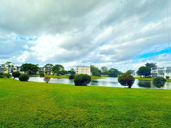 1024 Ashby D 1024, Deerfield Beach FL 33442