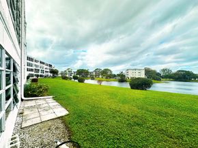 1024 Ashby D 1024, Deerfield Beach FL 33442