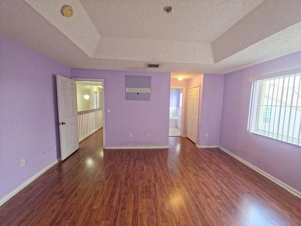 14422 N Royal Cove Cir, Davie FL 33325