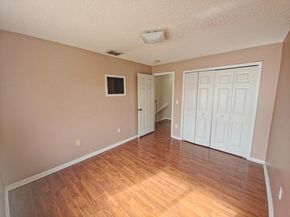 14422 N Royal Cove Cir, Davie FL 33325