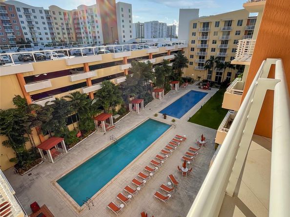2775 NE 187th St 627, Miami FL 33180