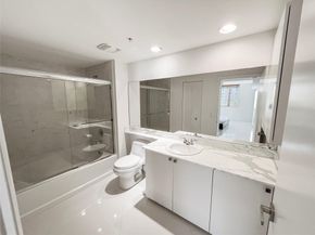 2775 NE 187th St 627, Miami FL 33180