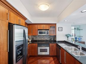 401 SW 4TH Av 904, Fort Lauderdale FL 33315