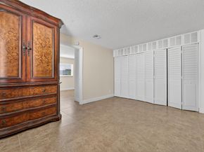 1708 SW 21st Street SW, Boynton Beach FL 33426